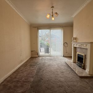 Photo 13- click for photo gallery